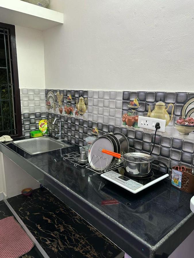 הוילה קניאקומרי Tamizh Nest - தமிழ்க்குடில் מראה חיצוני תמונה