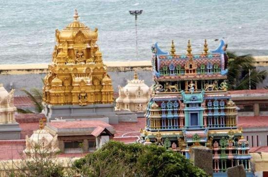 הוילה קניאקומרי Tamizh Nest - தமிழ்க்குடில் מראה חיצוני תמונה